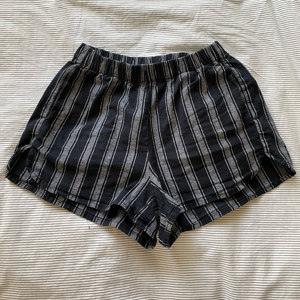 Brandy melville striped shorts